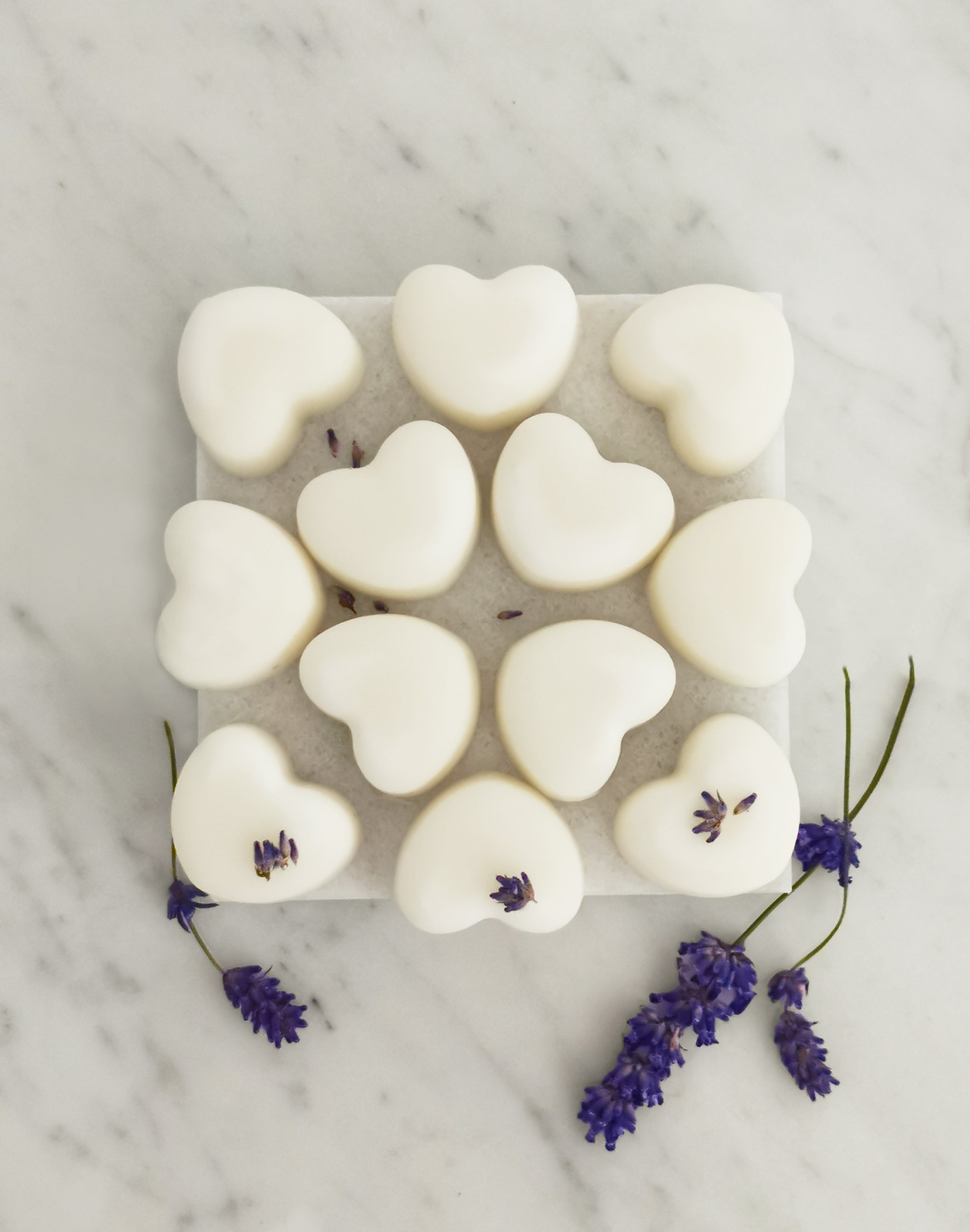 Aromaterapi Smältvaxkakor med Lavendel & Ylang Ylang – Naturligt Doftsatta
